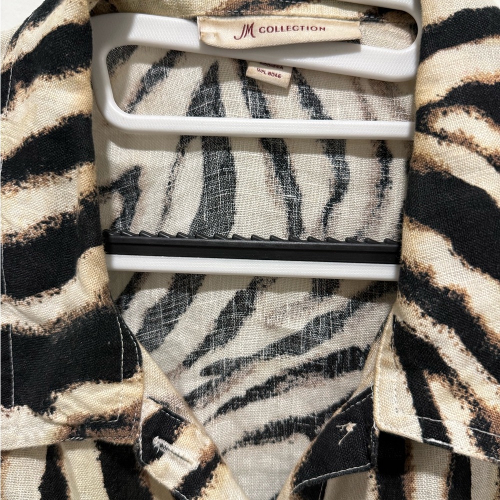 JM Collection Zebra Pattern Shirt - Picture 2 of 9